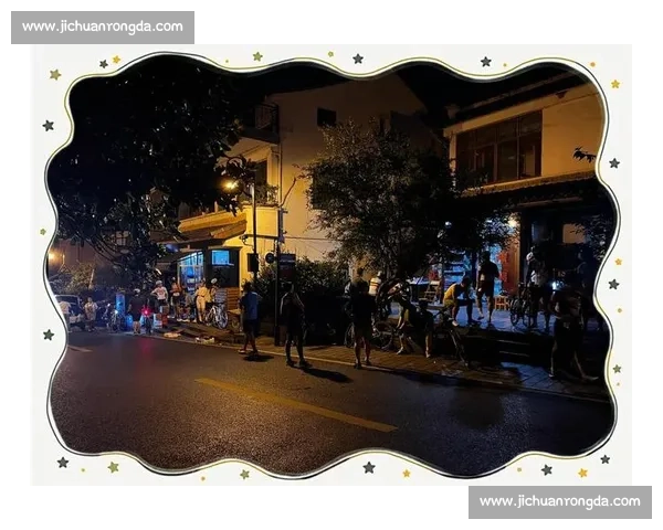夜骑西湖：杭州青年的浪漫通勤美学